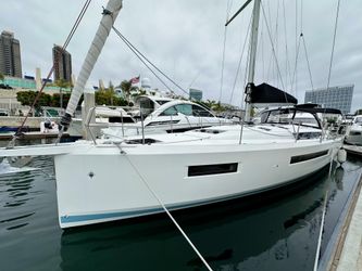 49' Jeanneau 2020 Yacht For Sale